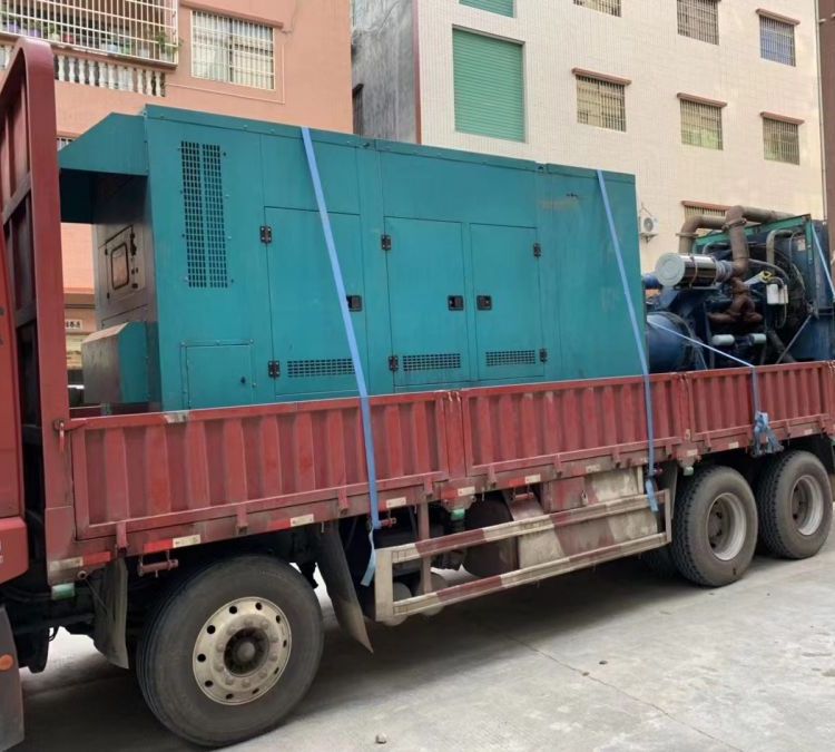 马尾如何在不同负载率下确保 400KW 柴油发电机组的正常运行？
