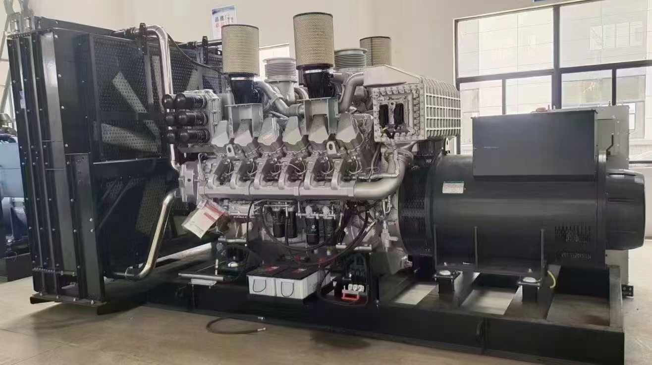 马尾800KW柴油发电机组可以带动多少kw的设备？
