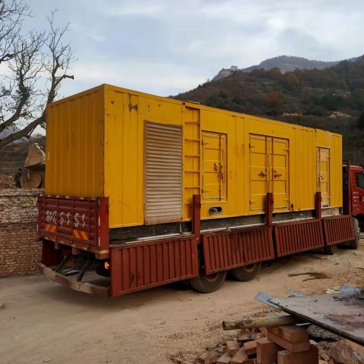 马尾200kW 发电机组在带电阻性负载时，输出功率会受到哪些因素的影响？